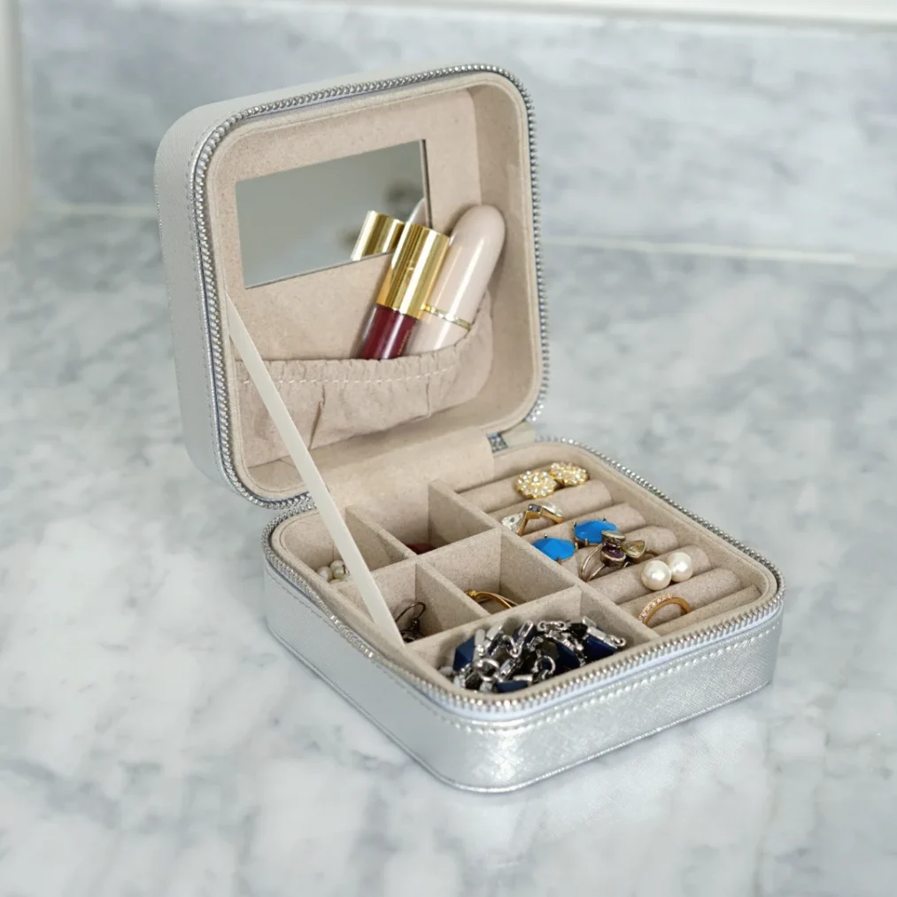 Mya Jewelry Travel Case ~ Silver