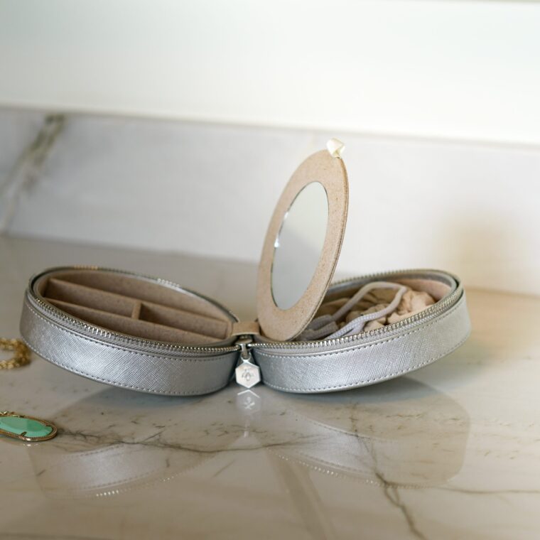 Kelly Jewelry Travel Case - Pewter
