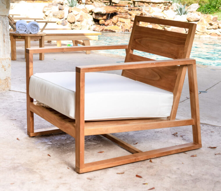 Catalina Bay Teak Lounge Chair