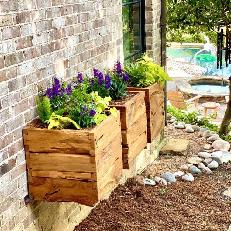 Teak 19.5" Planter