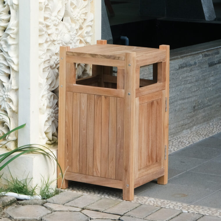 Pavilion Teak Outdoor Hamper