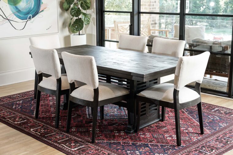 Sandcastle Dining Table, Black
