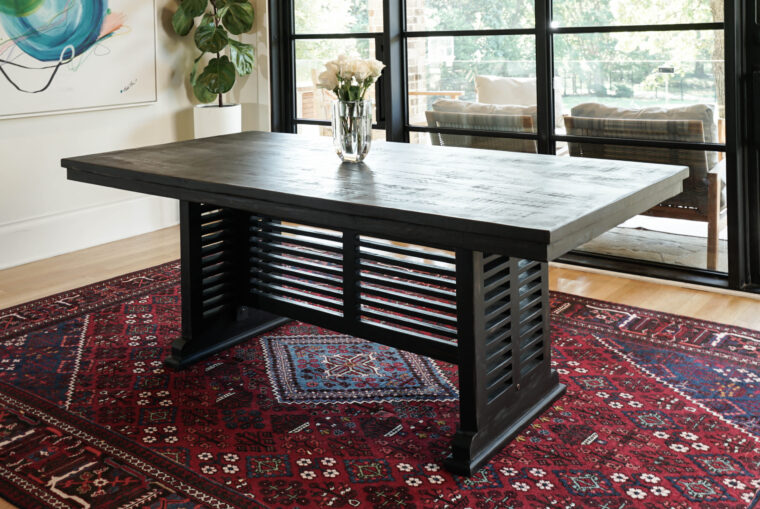 Sandcastle Dining Table, Black
