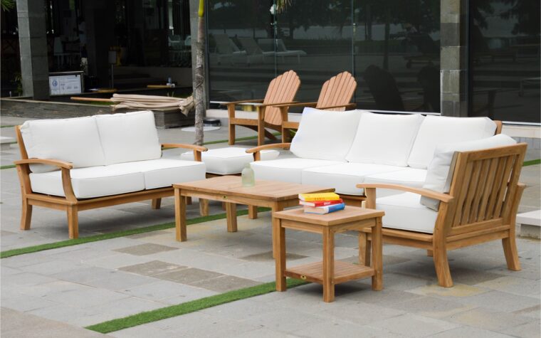 Pavilion Teak Lounge Chair, White