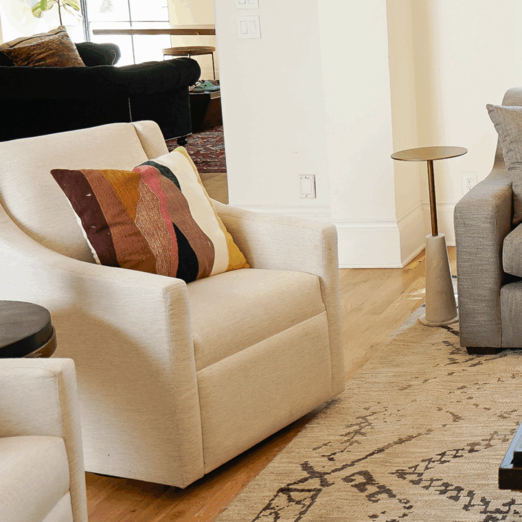 Kansas Swivel Accent Chair, White