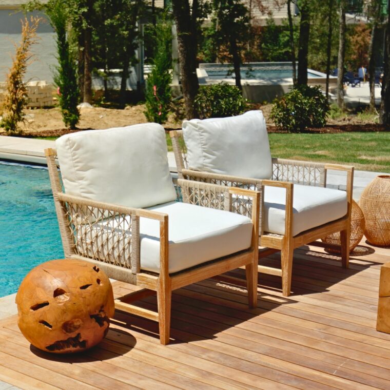 Nizuc Outdoor Patio Lounge Chair
