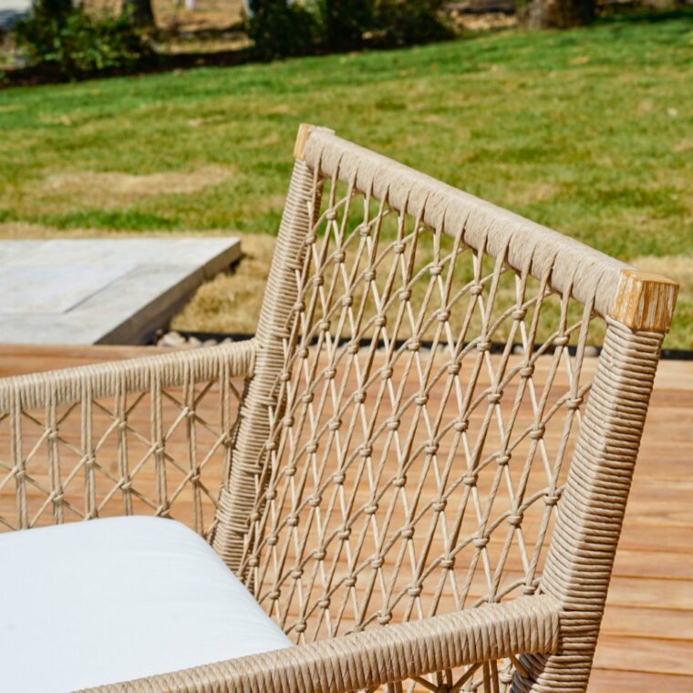 Nizuc Outdoor Patio Lounge Chair