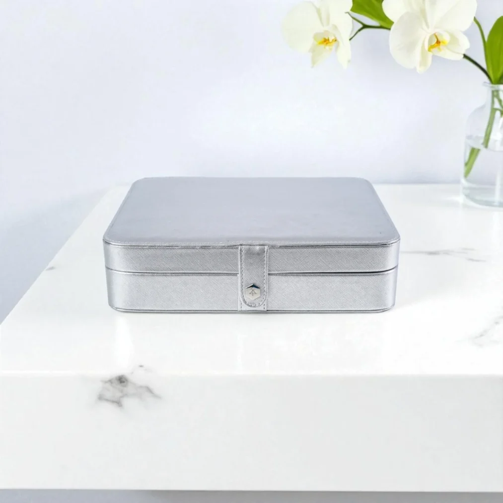 Melissa Jewelry Travel Case ~ Silver